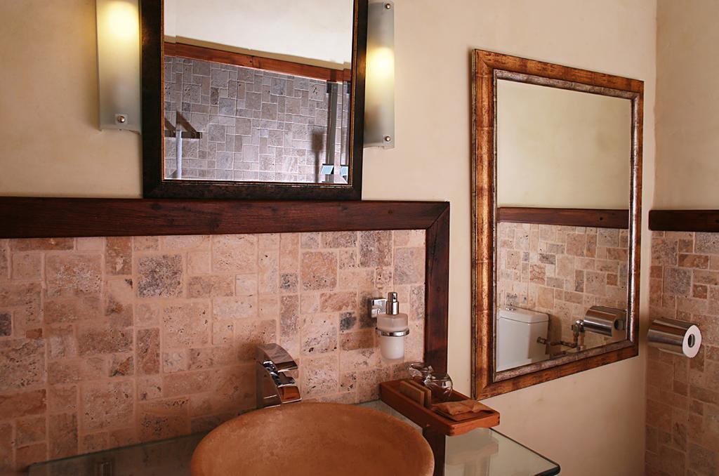 Fronius Boutique בית הארחה 5*